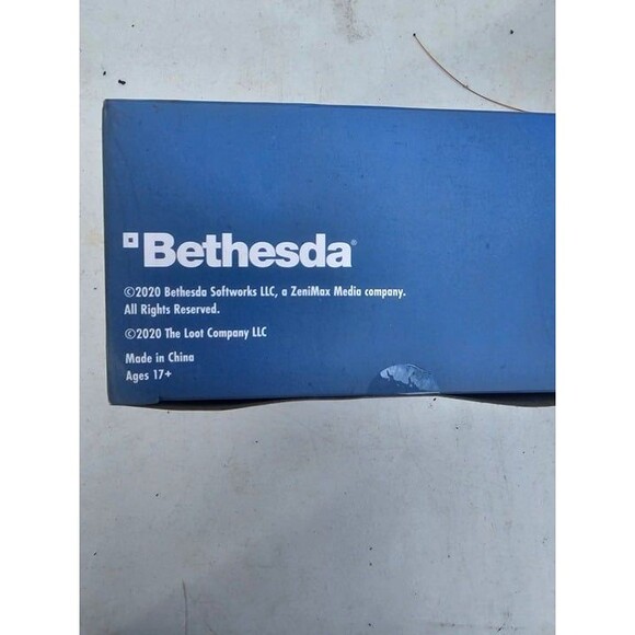 Fallout Creat Putrid Glowing One Plastic Action Figure Kids Toy - Picture 4 of 5